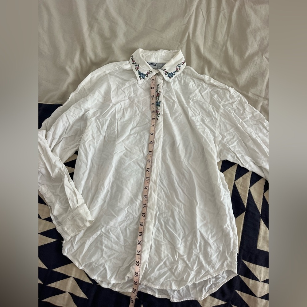 White Classic Blouse with Long Sleeves